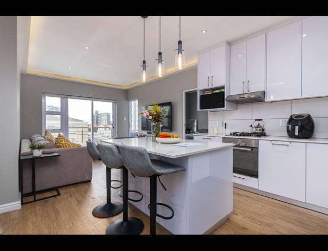 2 BEDROOM APARTMENT TO LET IN TABLE VIEW
